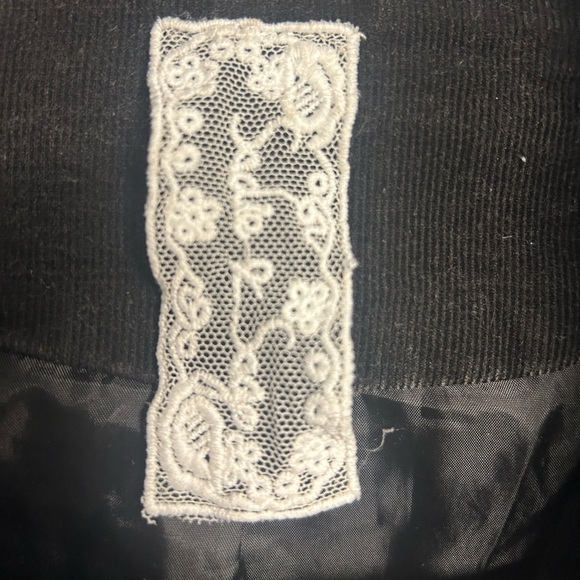 Super cute soft charcoal corduroy jacket - Picture 3 of 9